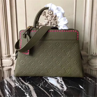 Сумка Louis Vuitton M43250 Vosges MM Tote Bag Monogram Empreinte Leather "Green" фото № 2