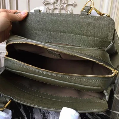 Сумка Louis Vuitton M43250 Vosges MM Tote Bag Monogram Empreinte Leather "Green" фото № 9