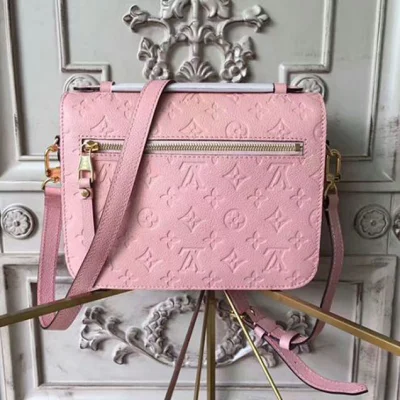 Сумка Louis Vuitton M44018 Pochette Metis Crossbody Bag Monogram Empreinte Leather "Pink" фото № 3