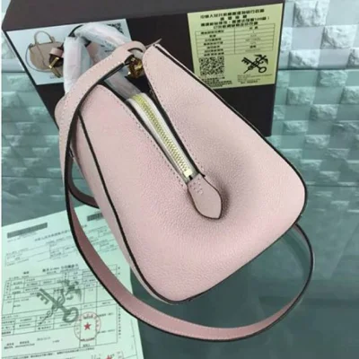 Сумка Louis Vuitton M44123 Montaigne BB Tote Bag Monogram Empreinte Leather "Pink" фото № 4