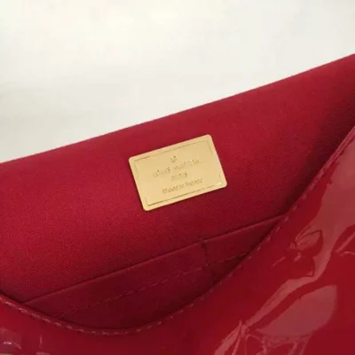 Сумка Louis Vuitton M90944 Pasadena Crossbody Bag Monogram Vernis "Red" фото № 10