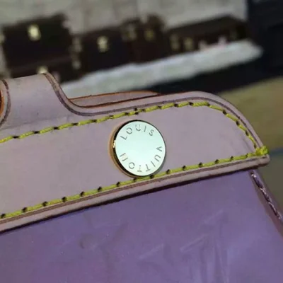 Сумка Louis Vuitton M91588 Brea MM Tote Bag Monogram Vernis "Beige" фото № 8 Сумка Louis Vuitton M91588 Brea MM Tote Bag Monogram Vernis "Beige" фото № 8