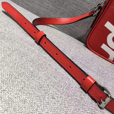 Сумка Louis Vuitton x Supreme Danube PPM M53434 Epi Leather "Red" фото № 8