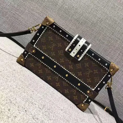 Сумка Louis Vuitton Petite Malle M44216 Monogram Canvas "Brown" фото № 3 Сумка Louis Vuitton Petite Malle M44216 Monogram Canvas "Brown" фото № 3