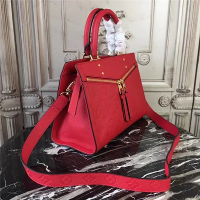 Сумка Louis Vuitton Monogram Empreinte Leather Sully PM M54193 "Red" фото № 3