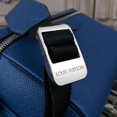 Сумка Louis Vuitton Taiga Leather Outdoor Messenger PM M33437 "Navy Blue" фото № 7