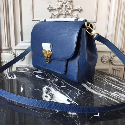 Сумка Louis Vuitton Epi Leather Boccador Bag M53336 "Navy Blue" фото № 2 Сумка Louis Vuitton Epi Leather Boccador Bag M53336 "Navy Blue" фото № 2