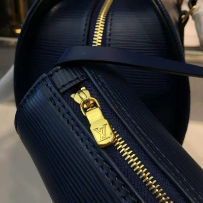 Сумка Louis Vuitton Soufflot Bag M52222 Epi Leather "Navy Blue" фото № 6