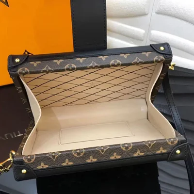 Сумка Louis Vuitton Petite Malle M43872 Monogram Canvas "Brown" фото № 9