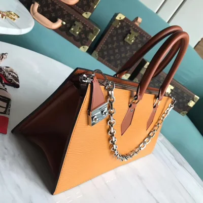 Сумка Louis Vuitton Sac Tricot M52805 Epi Leather Safran Yellow "Brown" фото № 4 Сумка Louis Vuitton Sac Tricot M52805 Epi Leather Safran Yellow "Brown" фото № 4