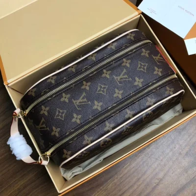 Косметичка Louis Vuitton King Size Toiletry Bag M47528 Monogram Canvas "Brown" фото № 2