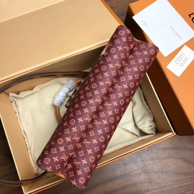 Сумка Louis Vuitton Crown Frame M43946 Monogram Canvas "Brown" фото № 6