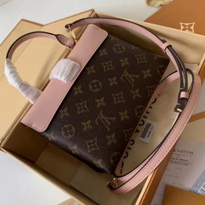 Сумка Louis Vuitton Locky BB M44080 Monogram Canvas Rose Poudre Pink "Brown" фото № 6