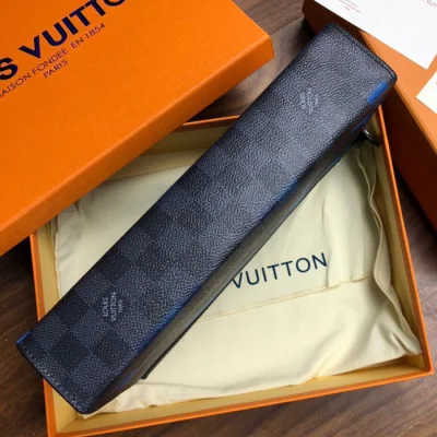 Клатч Louis Vuitton Pochette Voyage MM N60174 Damier Graphite Canvas Blue "Graphite" фото № 4