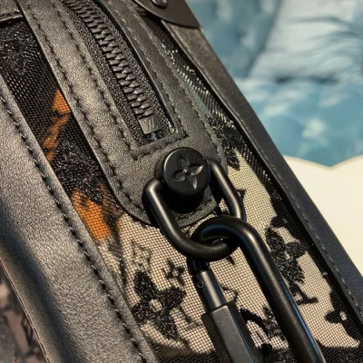 Сумка Louis Vuitton Soft Trunk M53964 Monogram Canvas "Black" фото № 6