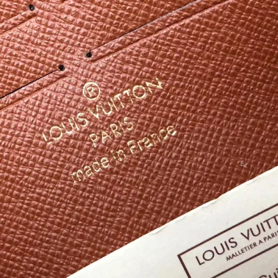 Сумка Louis Vuitton S Lock Belt Pouch PM M44667 Monogram Canvas "Brown" фото № 10 Сумка Louis Vuitton S Lock Belt Pouch PM M44667 Monogram Canvas "Brown" фото № 10