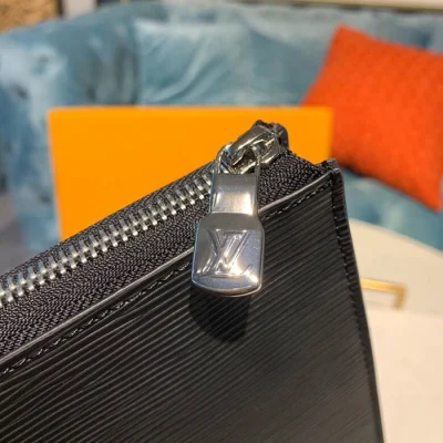 Клатч Louis Vuitton Pochette Jour GM M68199 Epi Leather "Navy Blue" фото № 7