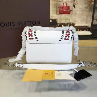 Сумка Louis Vuitton M42777 Twist PM Shoulder Bag Epi Leather "White" фото № 4