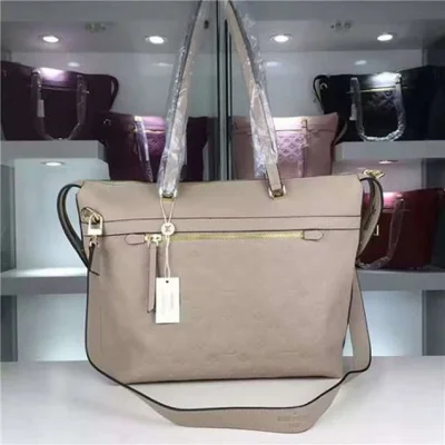 Сумка Louis Vuitton M51759 Boetie Shoulder Bag Monogram Empreinte Leather "Beige" фото № 2 Сумка Louis Vuitton M51759 Boetie Shoulder Bag Monogram Empreinte Leather "Beige" фото № 2