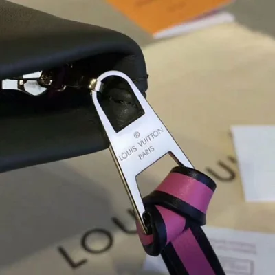 Клатч Louis Vuitton M64034 Pochette Tuileries Monogram Coated Canvas "Brown" фото № 9 Клатч Louis Vuitton M64034 Pochette Tuileries Monogram Coated Canvas "Brown" фото № 9