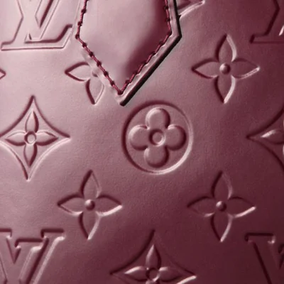 Сумка Louis Vuitton M90231 Alma BB Tote Bag Monogram Vernis "Chocolate" фото № 8 Сумка Louis Vuitton M90231 Alma BB Tote Bag Monogram Vernis "Chocolate" фото № 8