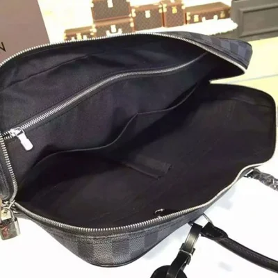 Портфель Louis Vuitton N41125 Porte-Documents Voyage Briefcase Damier Graphite Canvas "Graphite" фото № 8 Портфель Louis Vuitton N41125 Porte-Documents Voyage Briefcase Damier Graphite Canvas "Graphite" фото № 8