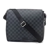 Сумка Louis Vuitton N41272 District MM Messenger Bag Damier Graphite Canvas "Graphite"