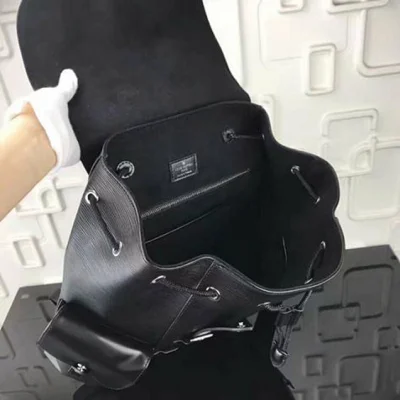 Рюкзак Louis Vuitton M50159 Christopher PM Backpack Epi Leather "Black" фото № 10