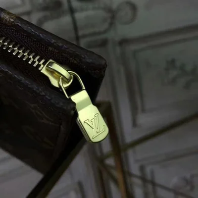 Косметичка Louis Vuitton Toiletry Pouch 26 M44136 Monogram Canvas "Brown" фото № 7