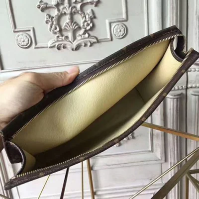 Косметичка Louis Vuitton Toiletry Pouch 26 M44136 Monogram Canvas "Brown" фото № 8