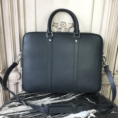 Портфель Louis Vuitton Porte-Documents Voyage PM M30638 Taiga Leather "Black" фото № 4