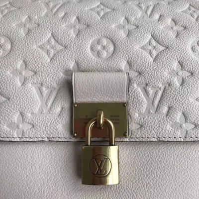 Сумка Louis Vuitton Marignan M44549 Monogram Empreinte Leather Creme "Beige" фото № 6 Сумка Louis Vuitton Marignan M44549 Monogram Empreinte Leather Creme "Beige" фото № 6