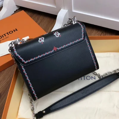 Сумка Louis Vuitton Twist MM M53929 Epi Leather "Black" фото № 3