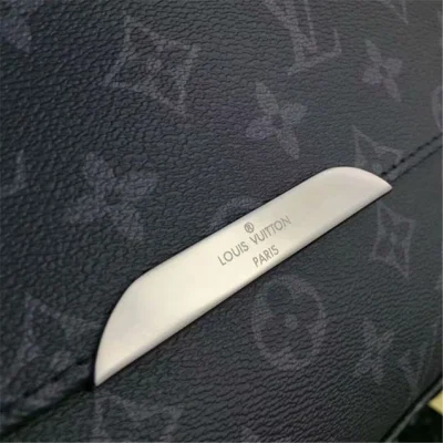 Сумка Louis Vuitton M40539 Messenger MM Explorer Messenger Bag Monogram Eclipse Canvas "Black" фото № 6