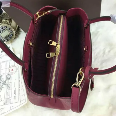 Сумка Louis Vuitton M41196 Montaigne MM Tote Bag Monogram Empreinte Leather "Purple" фото № 9