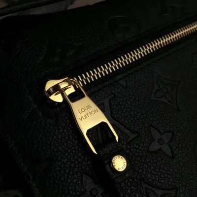 Сумка Louis Vuitton M41487 Pochette Metis Crossbody Bag Monogram Empreinte Leather "Black" фото № 7