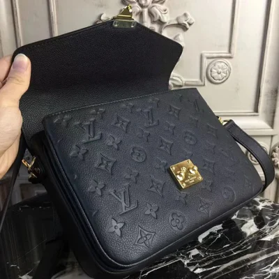 Сумка Louis Vuitton M41487 Pochette Metis Crossbody Bag Monogram Empreinte Leather "Black" фото № 8