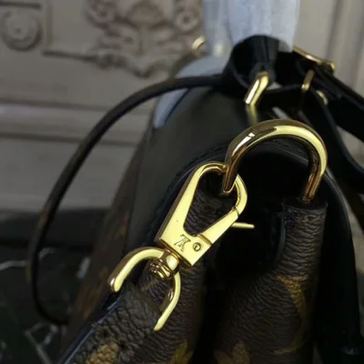 Сумка Louis Vuitton M43125 One Handle Flap Bag MM Shoulder Bag Monogram Canvas "Brown" фото № 6