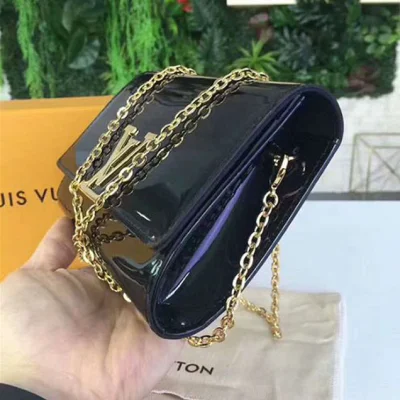 Сумка Louis Vuitton M51601 Louise Chain PM Crossbody Bag Monogram Vernis "Black" фото № 3