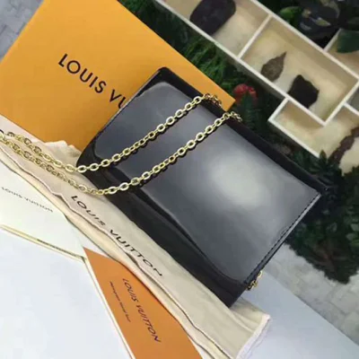 Сумка Louis Vuitton M51601 Louise Chain PM Crossbody Bag Monogram Vernis "Black" фото № 4