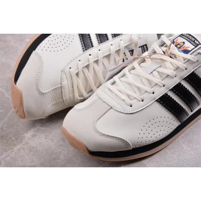 Fefei Ruan x Adidas Country OG "Chinese New Year Pack" фото № 7