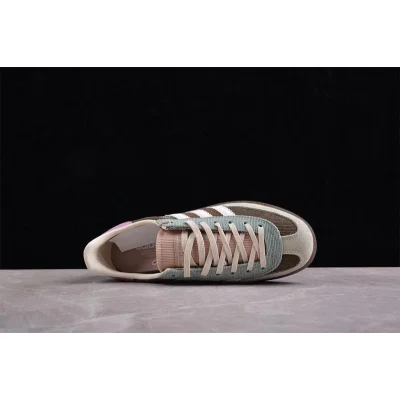 Adidas Originals Handball Spezial "Silver/Green/Cream/White" фото № 3 Adidas Originals Handball Spezial "Silver/Green/Cream/White" фото № 3