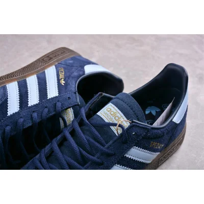 Adidas Originals Handball Spezial "Collegiate Navy/Clear Sky/Gum" фото № 7