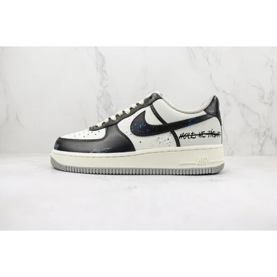 Nike Air Force 1 Low "Hold Me Tight" фото № 2