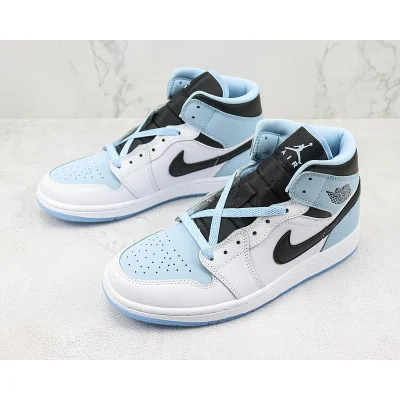 Air Jordan 1 Mid SE "Ice Blue" фото № 5