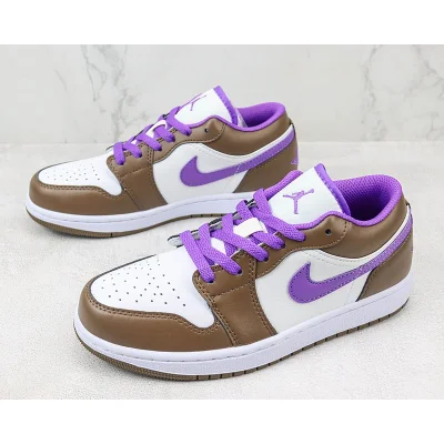 Air Jordan 1 Low "Palomino/Wild Berry" фото № 5 Air Jordan 1 Low "Palomino/Wild Berry" фото № 5