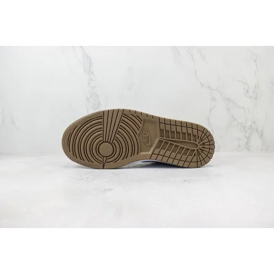 Air Jordan 1 Low "Palomino/Wild Berry" фото № 8 Air Jordan 1 Low "Palomino/Wild Berry" фото № 8