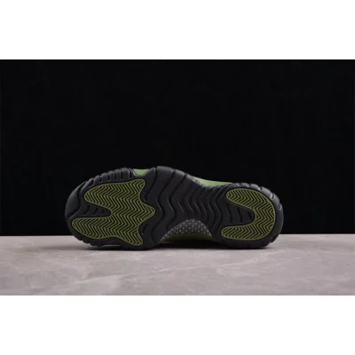 Air Jordan 11 Retro "Olive Green/Carbon" фото № 6