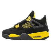 Air Jordan 4 Retro "Thunder"