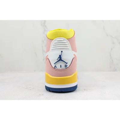 Air Jordan Legacy 312 High "White Coral French Blue" фото № 8 Air Jordan Legacy 312 High "White Coral French Blue" фото № 8